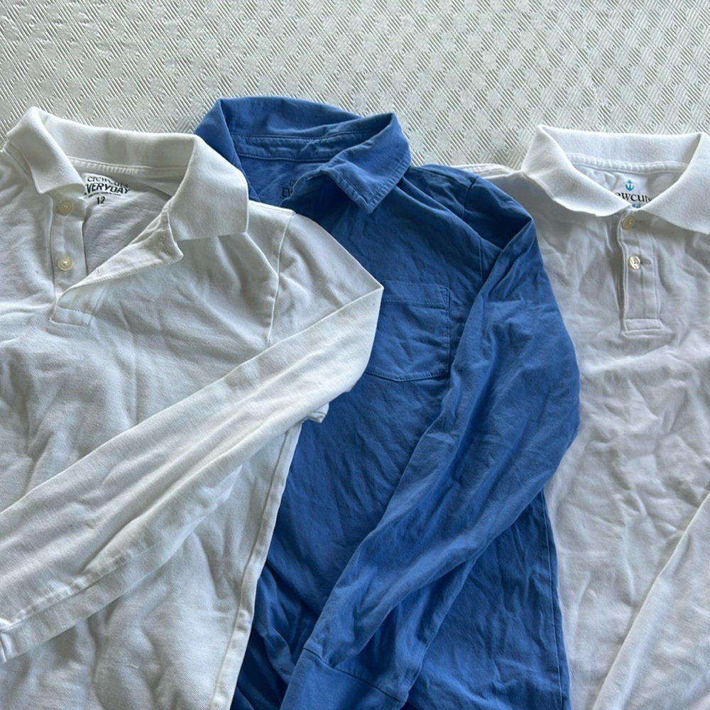 3 long sleeve colored shirts.